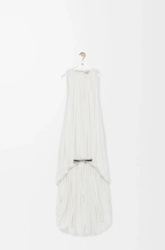 Abito drappeggiato in seta bianco