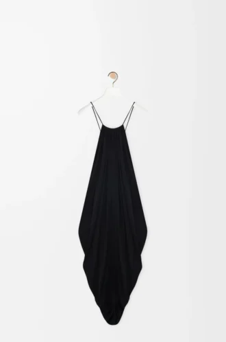 Abito drappeggiato in seta nero