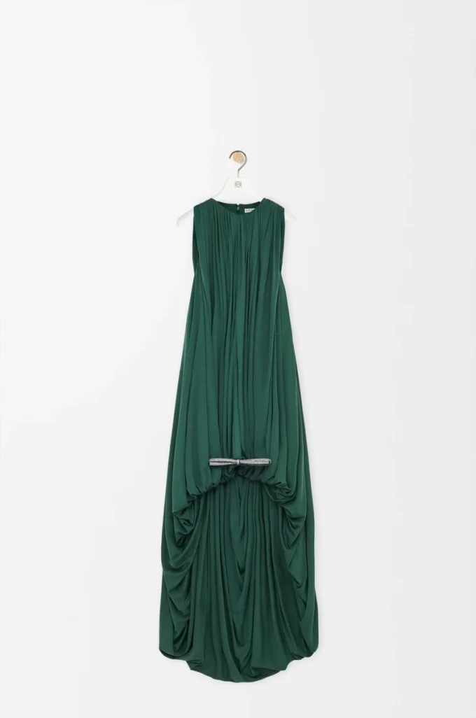 Abito drappeggiato in seta verde