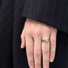 Anello a staffa in argento sterling Argento Anello a staffa in argento sterling Argento