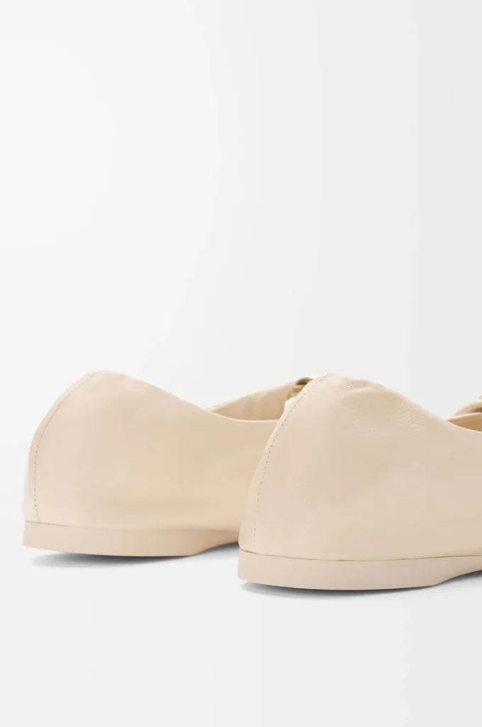 Ballerina Pebble Soft in pelle di agnello nappa color Dough Ballerina Pebble Soft in pelle di agnello nappa color Dough