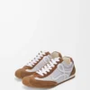 Ballet Runner 2.0 in nylon e pelle di vitello Grigio/Bianco/Marrone chiaro Ballet Runner 2.0 in nylon e pelle di vitello Grigio/Bianco/Marrone chiaro