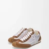 Ballet Runner 2.0 in nylon e pelle di vitello Grigio/Bianco/Marrone chiaro Ballet Runner 2.0 in nylon e pelle di vitello Grigio/Bianco/Marrone chiaro