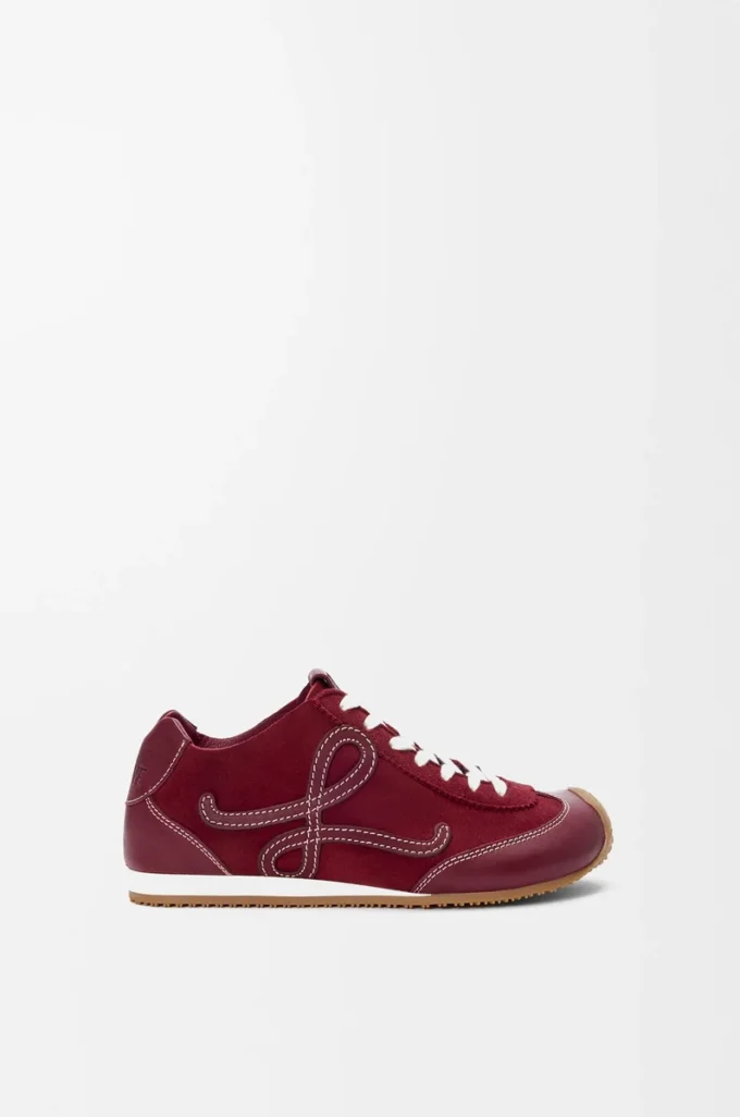 Ballet Runner 2.0 sfoderate in pelle di cervo e pelle di vitello conciata al vegetale Borgogna
