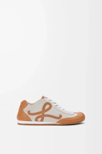 Ballet Runner 2.0 sfoderate in pelle di cervo e pelle di vitello conciata al vegetale Soft White/Tan