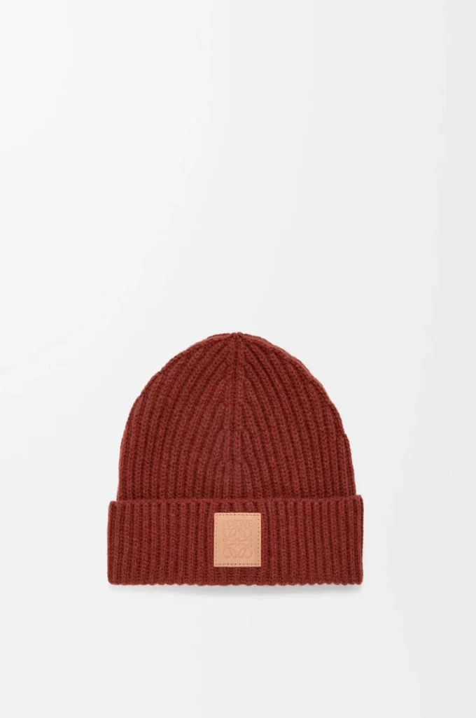 Berretto in cashmere color mogano