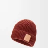 Berretto in cashmere color mogano
