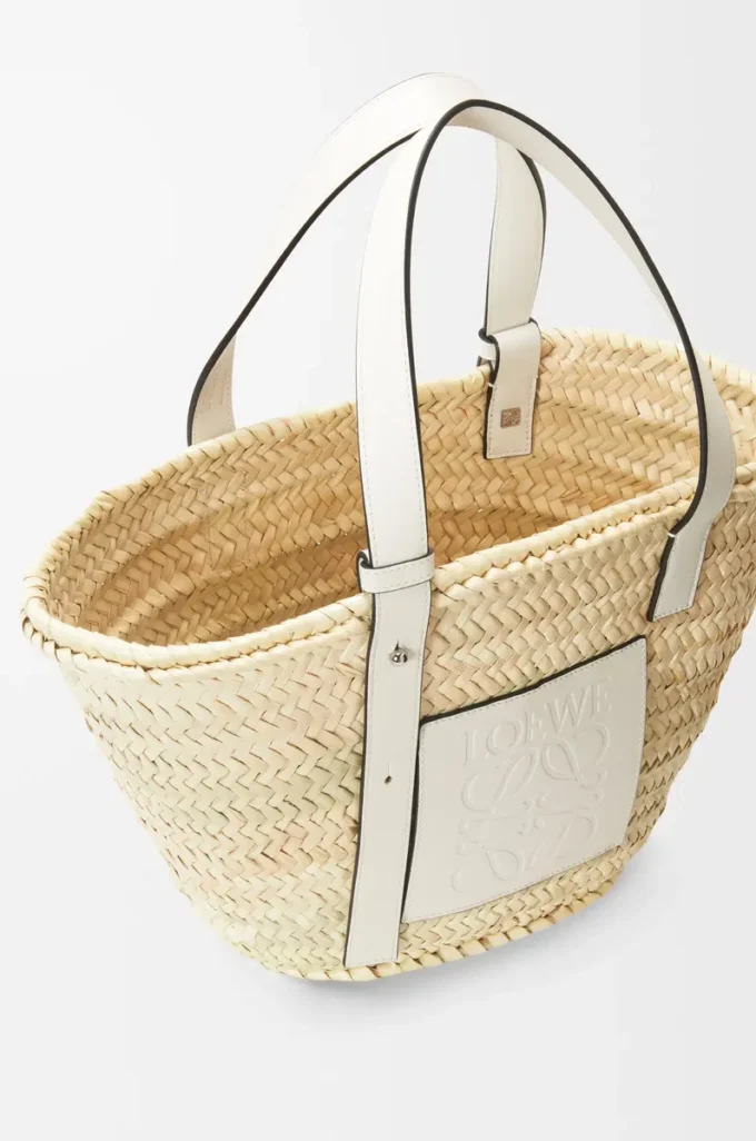 Borsa a cestino in foglia di palma e pelle di vitello Naturale/Bianco Borsa a cestino in foglia di palma e pelle di vitello Naturale/Bianco