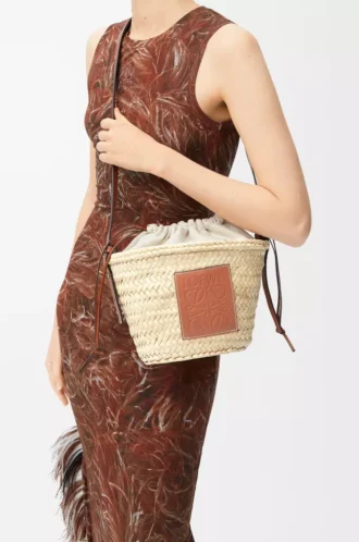 Borsa a secchiello con coulisse in foglia di palma e pelle di vitello Naturale/Tan