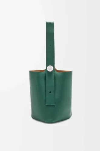 Borsa a secchiello Large Pebble in morbida pelle di vitello martellata Evergreen