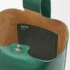 Borsa a secchiello Large Pebble in morbida pelle di vitello martellata Evergreen Borsa a secchiello Large Pebble in morbida pelle di vitello martellata Evergreen