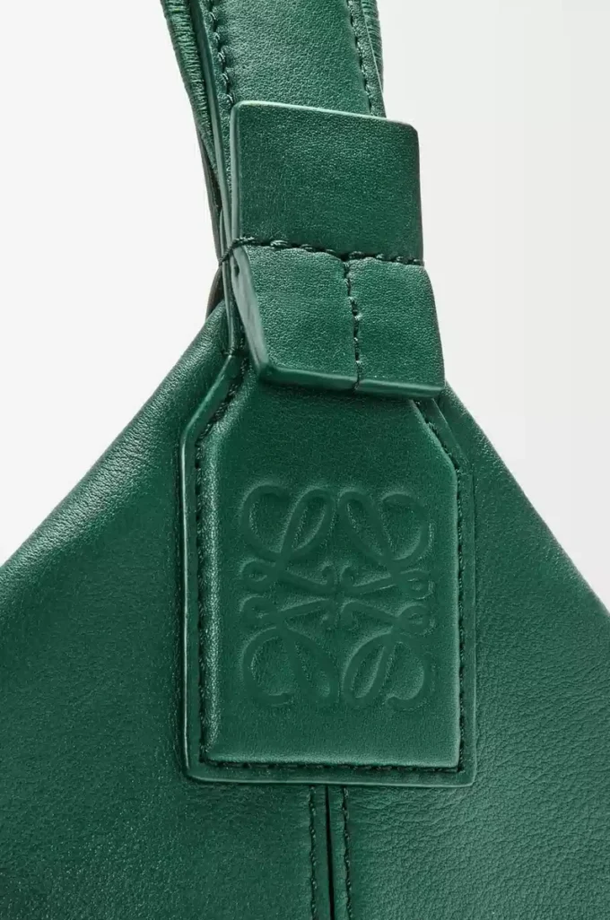 Borsa a tracolla Cubi in morbida pelle di vitello liscia e jacquard Evergreen