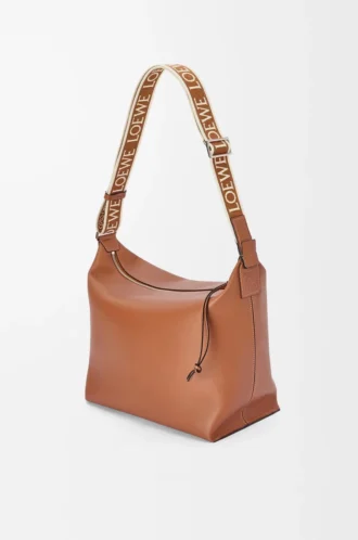 Borsa a tracolla Cubi in morbida pelle di vitello liscia e jacquard marrone chiaro
