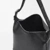 Borsa a tracolla Cubi in morbida pelle di vitello liscia e jacquard nero