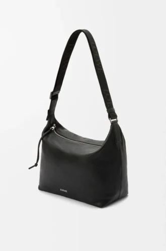 Borsa a tracolla Cubi in morbida pelle di vitello martellata Nero