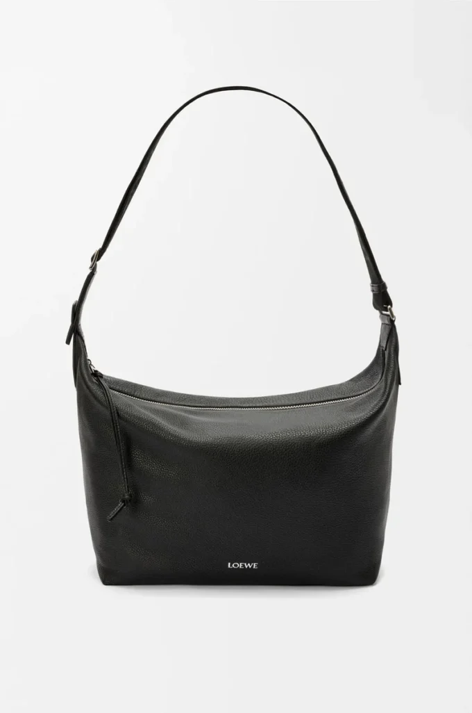 Borsa a tracolla Cubi in morbida pelle di vitello martellata Nero