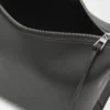 Borsa a tracolla Cubi piccola in morbida pelle di vitello liscia e jacquard grigio scuro Borsa a tracolla Cubi piccola in morbida pelle di vitello liscia e jacquard grigio scuro