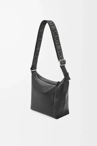 Borsa a tracolla Cubi piccola in morbida pelle di vitello liscia e jacquard nero