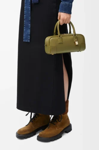 Borsa Amazona 23 corta in pelle di vitello nappa Olive