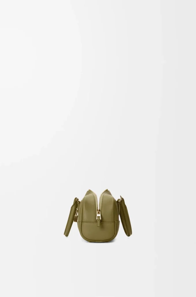 Borsa Amazona 23 corta in pelle di vitello nappa Olive Borsa Amazona 23 corta in pelle di vitello nappa Olive
