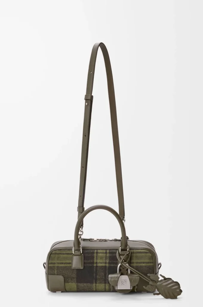 Borsa Amazona 23 corta in pelle scamosciata tartan e pelle di vitello nappa Kaki/Verde Borsa Amazona 23 corta in pelle scamosciata tartan e pelle di vitello nappa Kaki/Verde