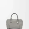 Borsa Amazona 23 in morbida pelle di vitello martellata grigio perla Borsa Amazona 23 in morbida pelle di vitello martellata grigio perla