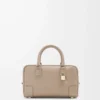 Borsa Amazona 23 in morbida pelle di vitello martellata Sand Borsa Amazona 23 in morbida pelle di vitello martellata Sand