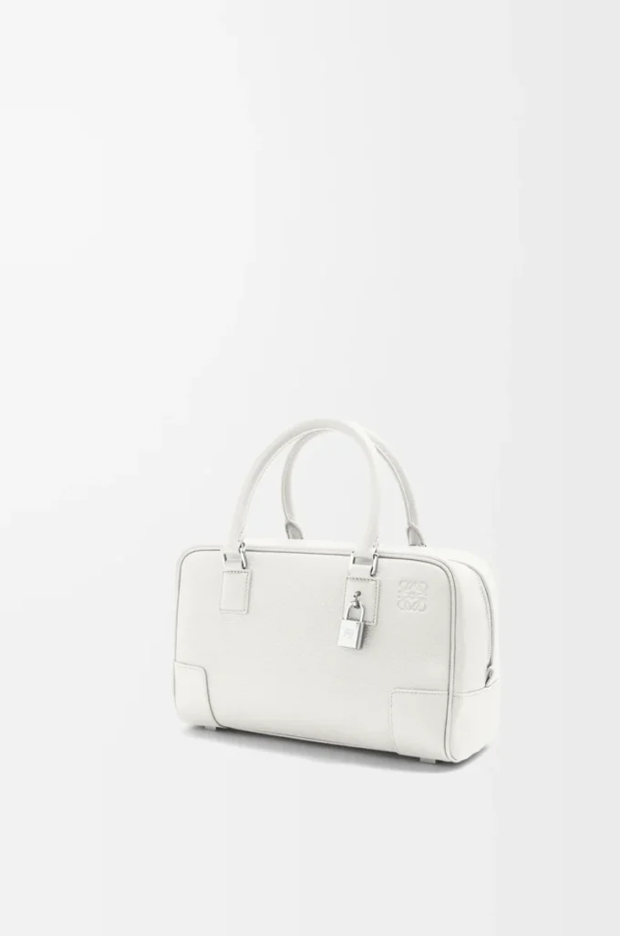 Borsa Amazona 23 in morbida pelle di vitello martellata Soft White Borsa Amazona 23 in morbida pelle di vitello martellata Soft White