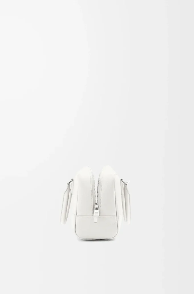 Borsa Amazona 23 in morbida pelle di vitello martellata Soft White Borsa Amazona 23 in morbida pelle di vitello martellata Soft White