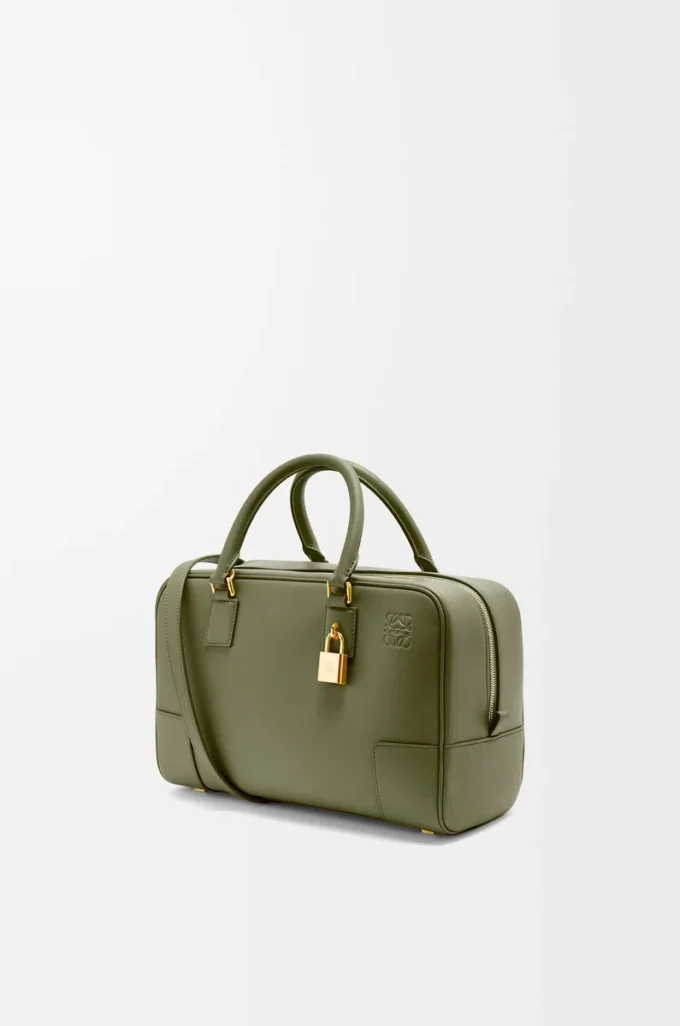 Borsa Amazona 28 in pelle di vitello nappa verde avocado Borsa Amazona 28 in pelle di vitello nappa verde avocado