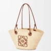 Borsa Anagram Basket piccola in palma iraca e pelle di vitello Naturale/Tan Borsa Anagram Basket piccola in palma iraca e pelle di vitello Naturale/Tan