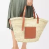 Borsa Classic Basket grande in foglie di palma e pelle di vitello Naturale/Tan Borsa Classic Basket grande in foglie di palma e pelle di vitello Naturale/Tan