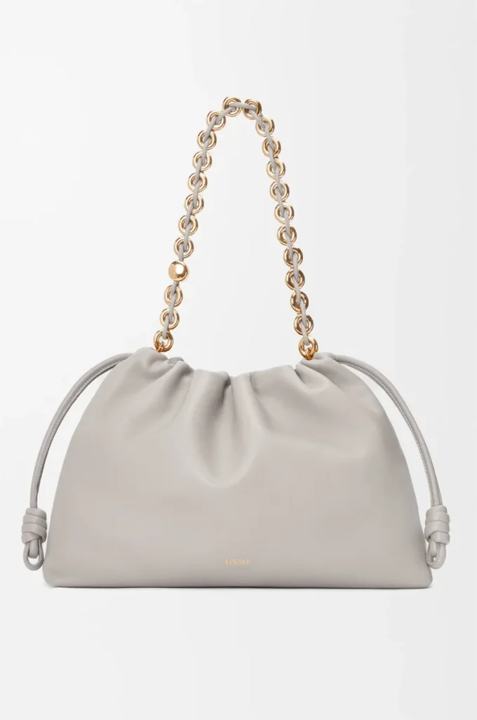 Borsa Flamenco grande in morbida pelle di agnello nappa grigio conchiglia Borsa Flamenco grande in morbida pelle di agnello nappa grigio conchiglia