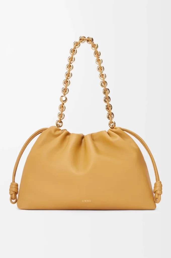 Borsa Flamenco grande in morbida pelle di agnello nappa Sahara Borsa Flamenco grande in morbida pelle di agnello nappa Sahara