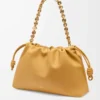 Borsa Flamenco grande in morbida pelle di agnello nappa Sahara Borsa Flamenco grande in morbida pelle di agnello nappa Sahara