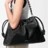 Borsa Flamenco grande in pelle di agnello nappa verniciata Nero Borsa Flamenco grande in pelle di agnello nappa verniciata Nero