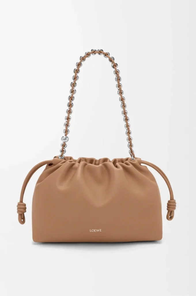 Borsa Flamenco media in morbida pelle di agnello nappa color moka Borsa Flamenco media in morbida pelle di agnello nappa color moka