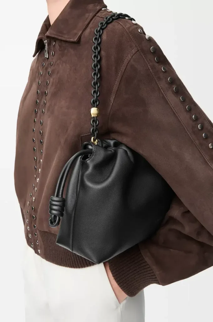 Borsa Flamenco media in morbida pelle di agnello nappa nera Borsa Flamenco media in morbida pelle di agnello nappa nera