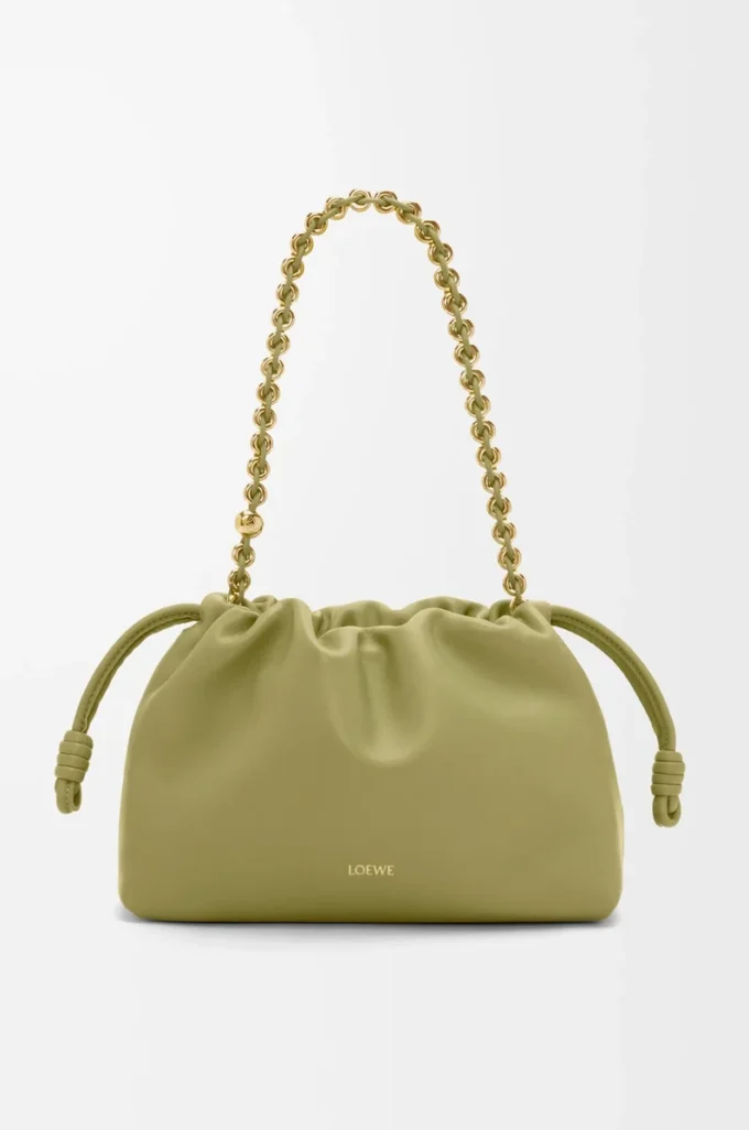Borsa Flamenco media in morbida pelle di agnello nappa verde muschio chiaro