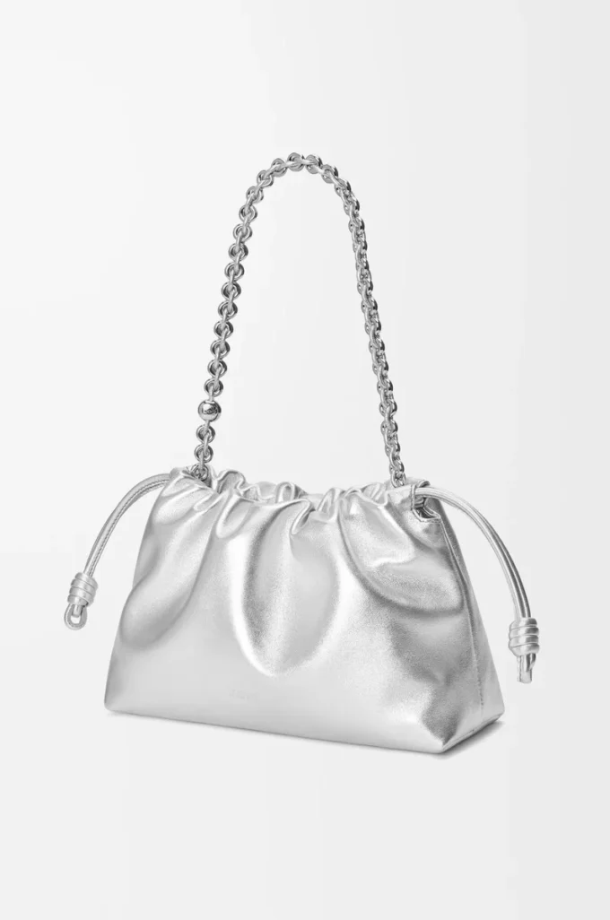 Borsa Flamenco media in pelle di agnello laminata Argento Borsa Flamenco media in pelle di agnello laminata Argento