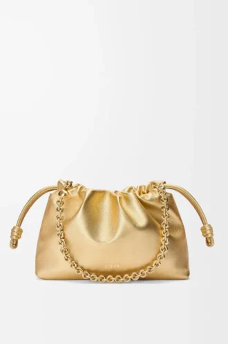Borsa Flamenco media in pelle di agnello laminata color oro