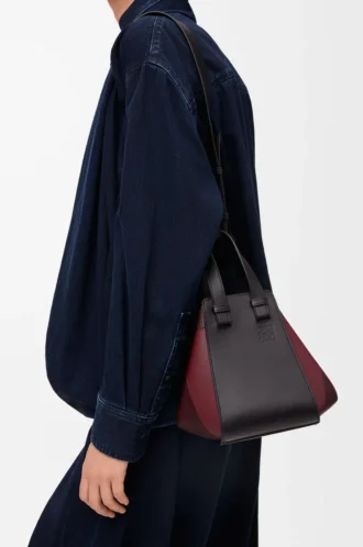 Borsa Hammock compatta in pelle di vitello nappa nero/bordeaux
