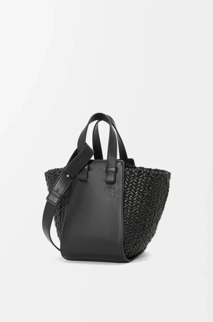 Borsa Hammock compatta in pelle di vitello nera Borsa Hammock compatta in pelle di vitello nera