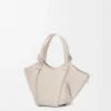 Borsa Hammock Flip in classica pelle di vitello Light Ghost Borsa Hammock Flip in classica pelle di vitello Light Ghost