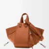 Borsa Hammock piccola in classica pelle di vitello marrone chiaro