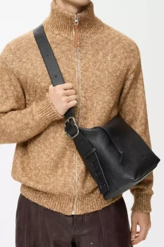 Borsa hobo Loop in morbida pelle di vitello martellata Nero