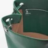 Borsa hobo Pebble in morbida pelle di vitello martellata Evergreen Borsa hobo Pebble in morbida pelle di vitello martellata Evergreen