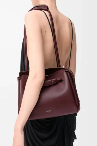 Borsa Madrid media in morbida pelle di vitello bordeaux scuro
