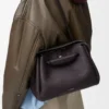 Borsa Madrid media in morbida pelle di vitello martellata Dark Ebony Borsa Madrid media in morbida pelle di vitello martellata Dark Ebony