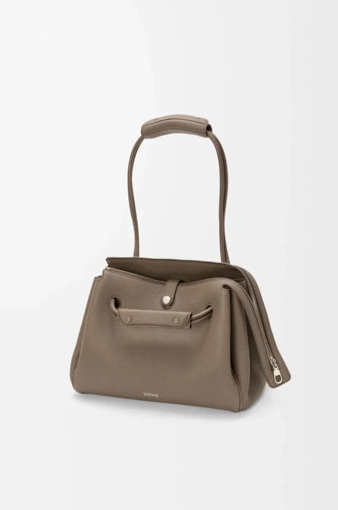 Borsa Madrid media in morbida pelle di vitello martellata Taupe